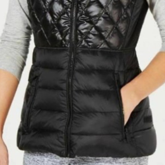 NWOT CALVIN KLEIN PERFORMANCE PREMIUM DOWN VEST HIGH SHINE IN BLACK W/POCKETS S - Picture 5 of 15